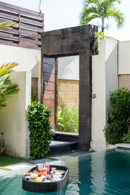 Villa 1br Massive Pool @seminyak Pb Seminyak (Bali)