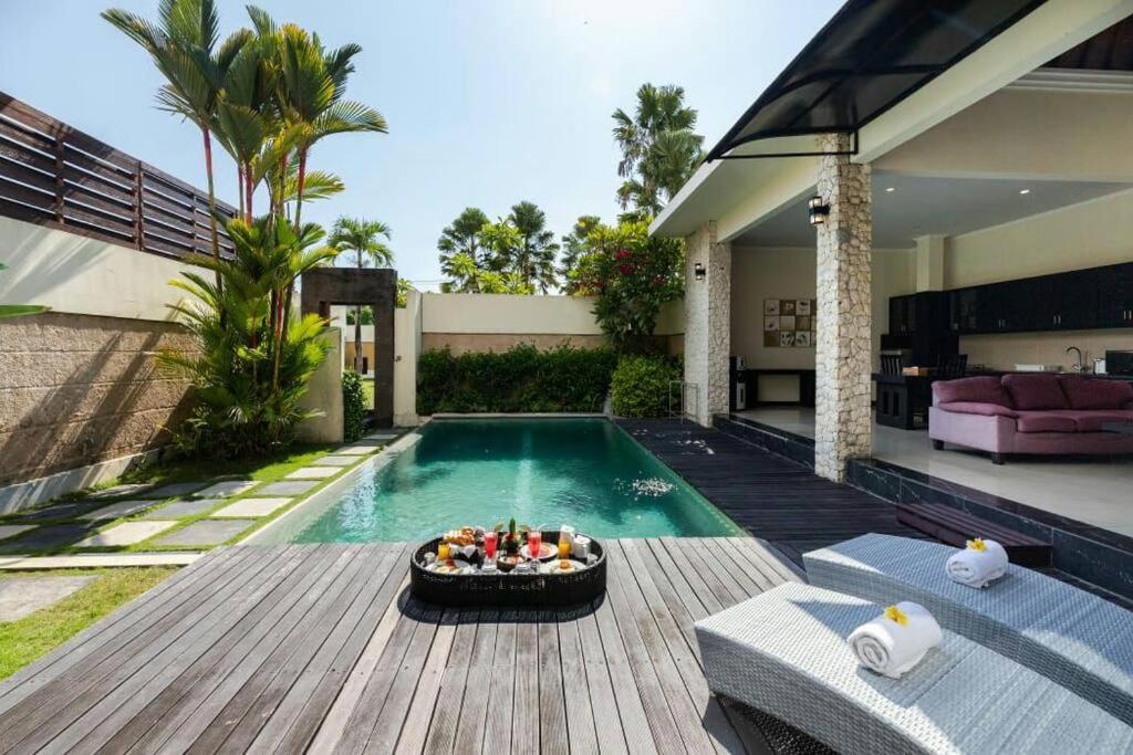 1br Massive Pool @seminyak Pb Villa Seminyak (Bali)