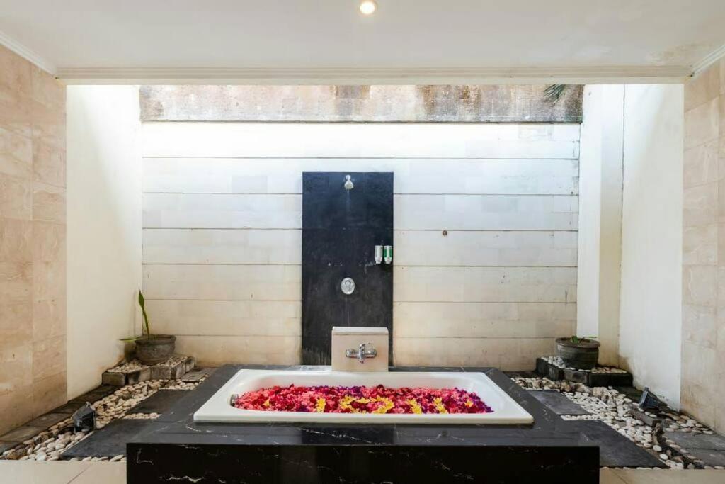 Villa 1br Massive Pool @seminyak Pb